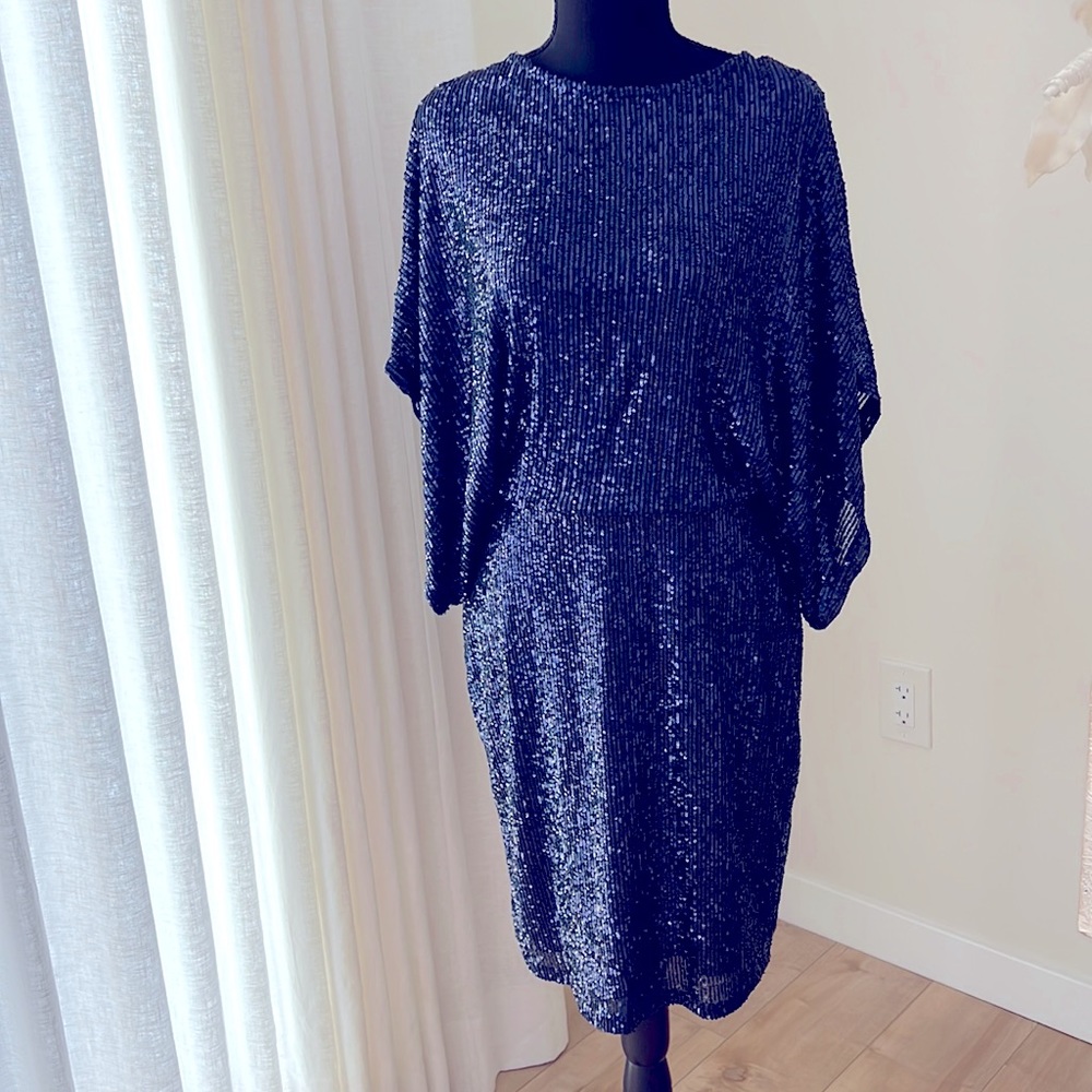 Beautiful evening/party dress size 4